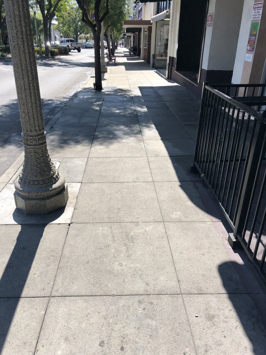 PrideUpland's tweet photo. Downtown looks that much better today! Curbs done! Pressure washing done! Trees trimmed done! Trash removal done! Thank you all volunteers! We appreciate you! @TotalCleanServ @City_of_Upland @jonandkenshow @ABC7Leticia https://t.co/HzWtnmiUHg