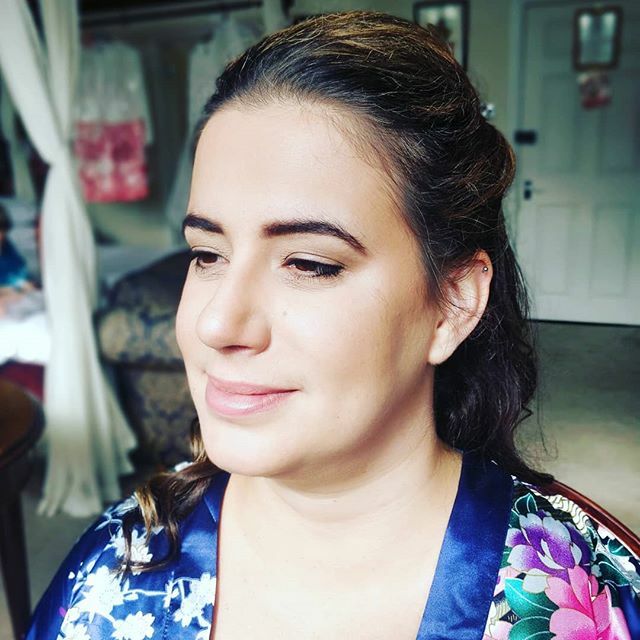 CatCleavesMUA's tweet photo. Such a stunning venue for this morning's bridal clients 😍 loved working with my South African Queen @smudgeprohair to get the bridal party ready for the wedding aisle! 👰💍💒💄#bridalmakeup #bridesmaidsmakeup #makeupartist #catcleaves https://t.co/Qlln54FKsr