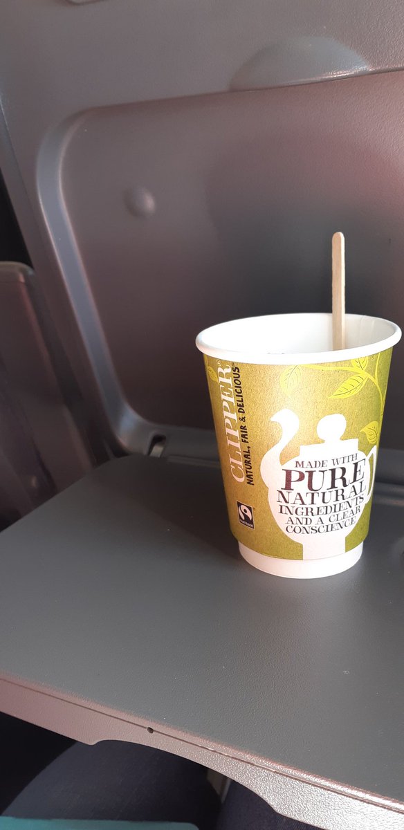 #makeeverycuppacount hot and tasty on the way to Pula with @clipperteas and @easyJet