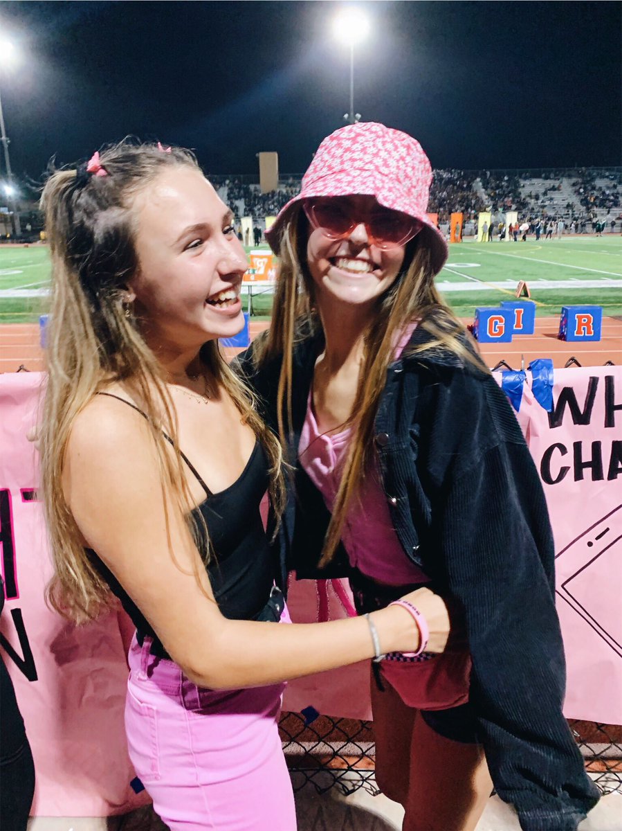 WendyDunbarr's tweet photo. pink game !! π₯³π€ πππ #losallocos #ocvfans https://t.co/Sy7r6fRIkE