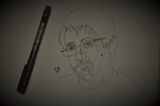 I couldn&rsquo;t get his Book so I drew his Pic @Snowden https://t.co/FDP8LAreir<a class="tags" target="_blank" title="On Twitter" href="/?out=eyJ0eXAiOiJKV1QiLCJhbGciOiJIUzUxMiJ9.eyJpYXQiOjE3MjY2MzUxNDAsImlzcyI6InR3cG9ybnN0YXJzLmNvbSIsIm5iZiI6MTcyNjYzNTE0MCwiZXhwIjoxNzU4MTcxMTQwLCJyZWRpcmVjdF91cmwiOiJodHRwczovL3R3aXR0ZXIuY29tL1Nub3dkZW4ifQ.dxPmqNy9ANVq7SIkoW3XBrak6Vpu9AfHVvfCyRQCkOn-RU2iEsNOdX5mglki9vIvBSIQI6ZhRz3U0GM7nq5LhQ">@Snowden</a><a href="/tag/whoisthis"class="tags"><span>#whoisthis</span></a>