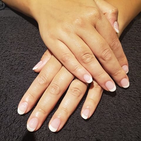 EzcapeSpa's tweet photo. There are a few things every girl loves to have: healthy hair, flawless makeup, & PERFECT nails. 💯
NuGenesis French Dip by Gabby. 💕
•
•
•
#Ottawa #Orléans #nugenesis #nails #naildip #naildippowder #french #manicure #frenchmanicure #perfection #health #wellness #beauty https://t.co/GTWhaA5GnX