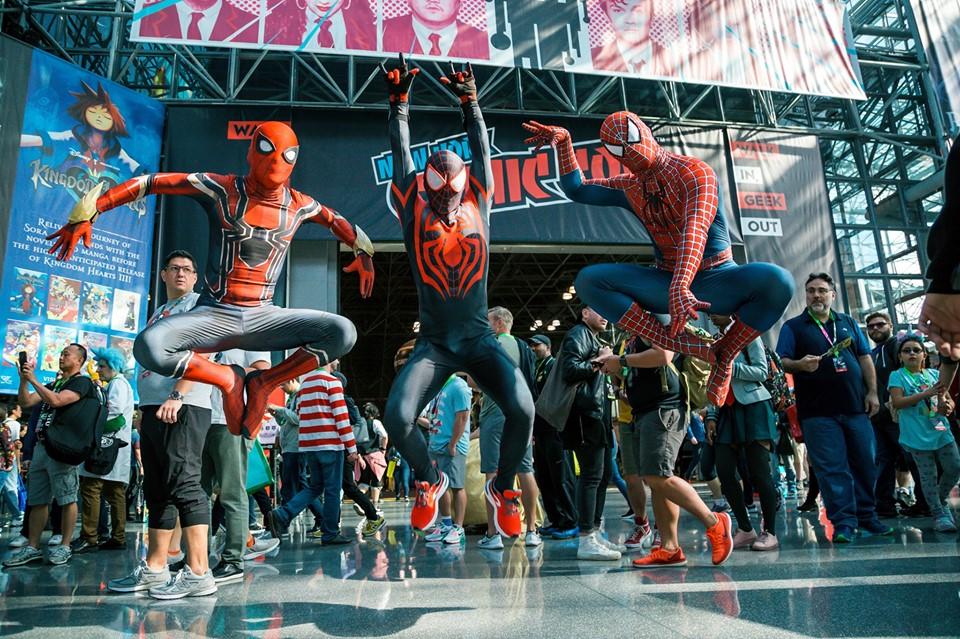 MarkBurkey2's tweet photo. #ComicCon #Comic #ComicCon2019 #ComicConNY  #Trump @realDonaldTrump #Trump #Trump2020LandslideVictory ?? ( LOL ) 

What Patriotic Americans will be doing when Trump gets impeached ... https://t.co/fcapPGXIi7