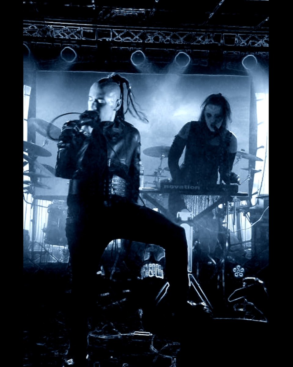 Xentrifuge's tweet photo. 7 Days until Xentrifuge hits SALEM MA w/ our friends @MAN1K1N &amp; more!🎃✖
🔹
🔹
🔹
#livemusic #darqsalem 
#Xentrifuge #man1k1n
#CleopatraRecords
#industrial #IndustrialMusic
#goth
#gothindustrial #synthwitch #gothicsalem
#darkelectro 
#aggrotech
#industrialmetal
#harshindustrial https://t.co/0vJpajrzDR
