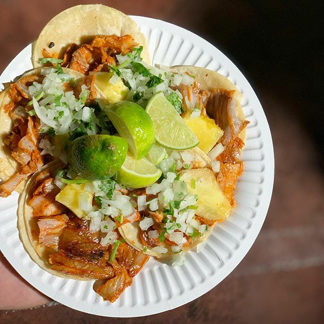 2LiveAndDine's tweet photo. Al Pastor Tacos from Leo’s Taco truck are the perfect late night snack! https://t.co/7jptcQ5rDW