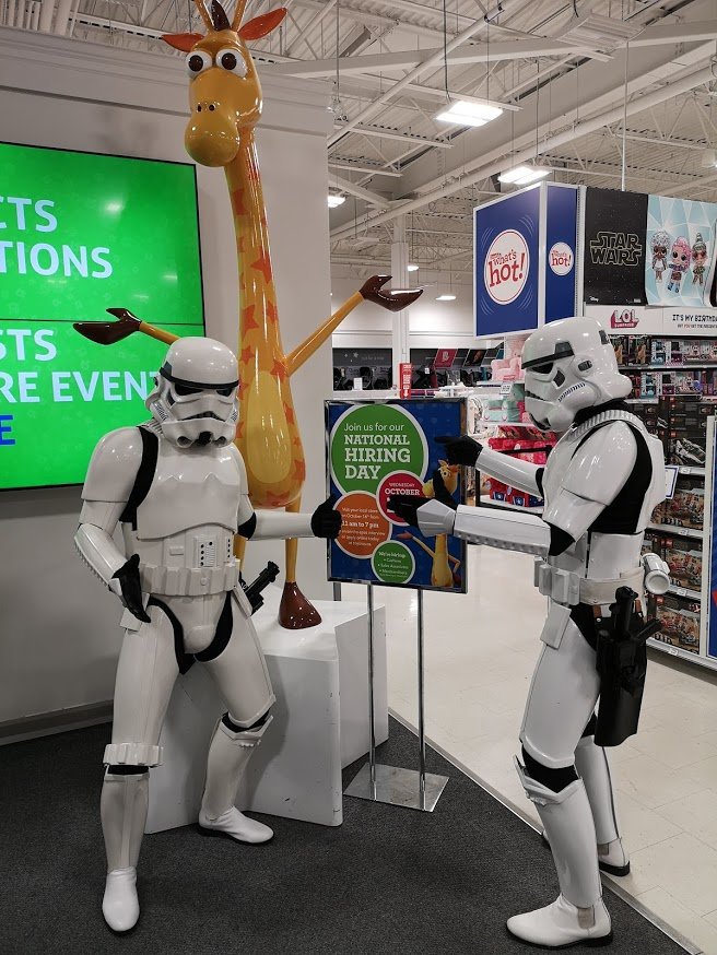 Some pics of #TripleForceFriday with Geoffrey and the <a href="/toysruscanada/">ToysRUs Canada</a> crew in Langley.