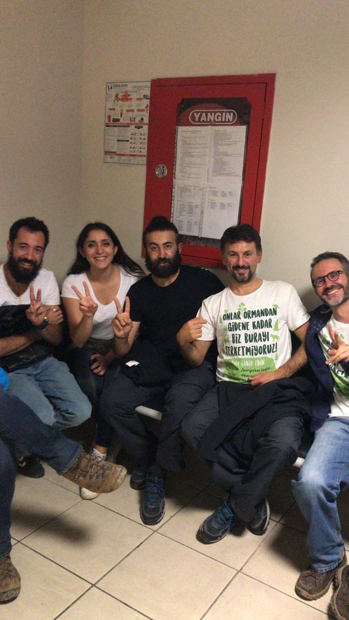 Resmi Twitter'da görüntüle