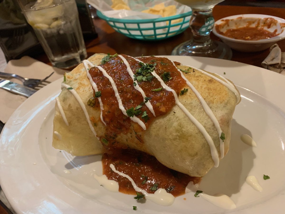 dserenoREP's tweet photo. Massive veggie burrito from #angryavocado https://t.co/LM2pxSp1DN
