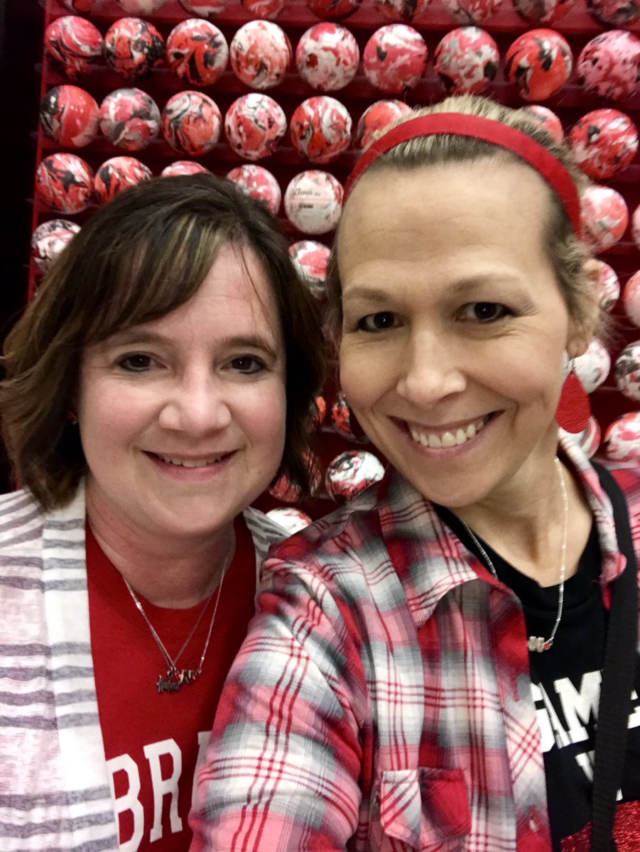 #Huskers <a href="/rmostdiek/">Rene Ostdiek</a> GBR!!!❤️🏐❤️