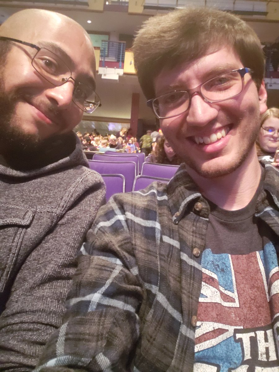 CanadaSkywalker's tweet photo. Went to see Avril Lavigne for my very first concert with the boys @its_ur_murshedy and @CeeMucks. Wouldn't have it any other way. https://t.co/mZeAxGVsFH