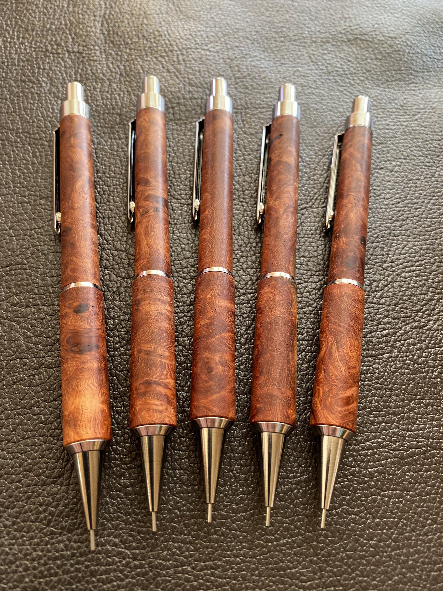 津田 明 スタビライズしたかりん瘤が完成 Crafta クラフトエー シャーペン シャープペンシル Mechanicalpencil 木軸 T Co 9b0hdjohmh T Co To8prupvf1 Twitter