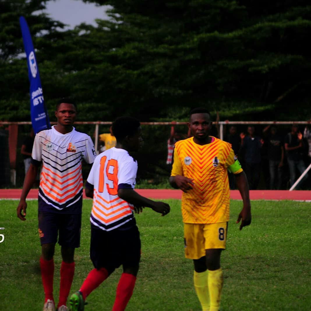 cemeloluwa's tweet photo. Throwback #hifl2018 @UIPioneers @HiFLNigeria @StanbicIBTC @OAUGiants 🇳🇬⚽🔥♥️ https://t.co/zHI78DXmKr
