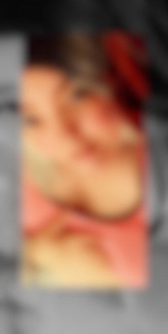 I just uploaded a Fan-only exclusive photo to Modelhub. Wanna see what you're missing? https://t.co/nLKiJF8sD4<a href="/tag/newprofilepic"class="tags"><span>#newprofilepic</span></a>
