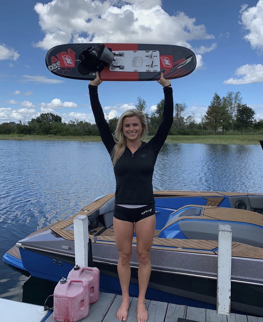 Congrats  to team Nautique athlete <a href="/Erikalang36/">Erika Lang</a> with a pending Women’s Trick World Record with 11,260 points behind the #SkiNautique