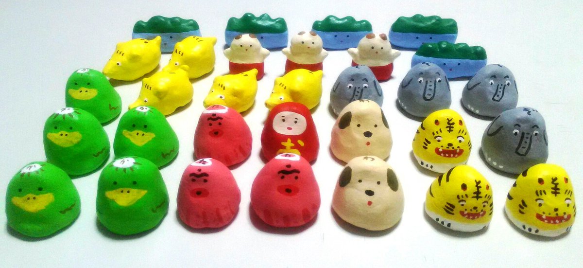 少しずつ作ってた手びねり人形。とりあえず28体箱詰めまで完成。 
13日に大阪で開催されます、谷口カレーさんとFolkさん9周年イベントに、ひうち棚も出店させてもらう予定なのでそこで売る予定です。一体500円です。 