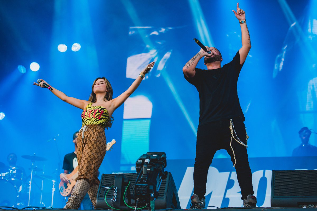ihateflash's tweet photo. @Projota + #GiuliaBe no @rockinrio 
#RockinRio2019 https://t.co/FbKTOHlZAU