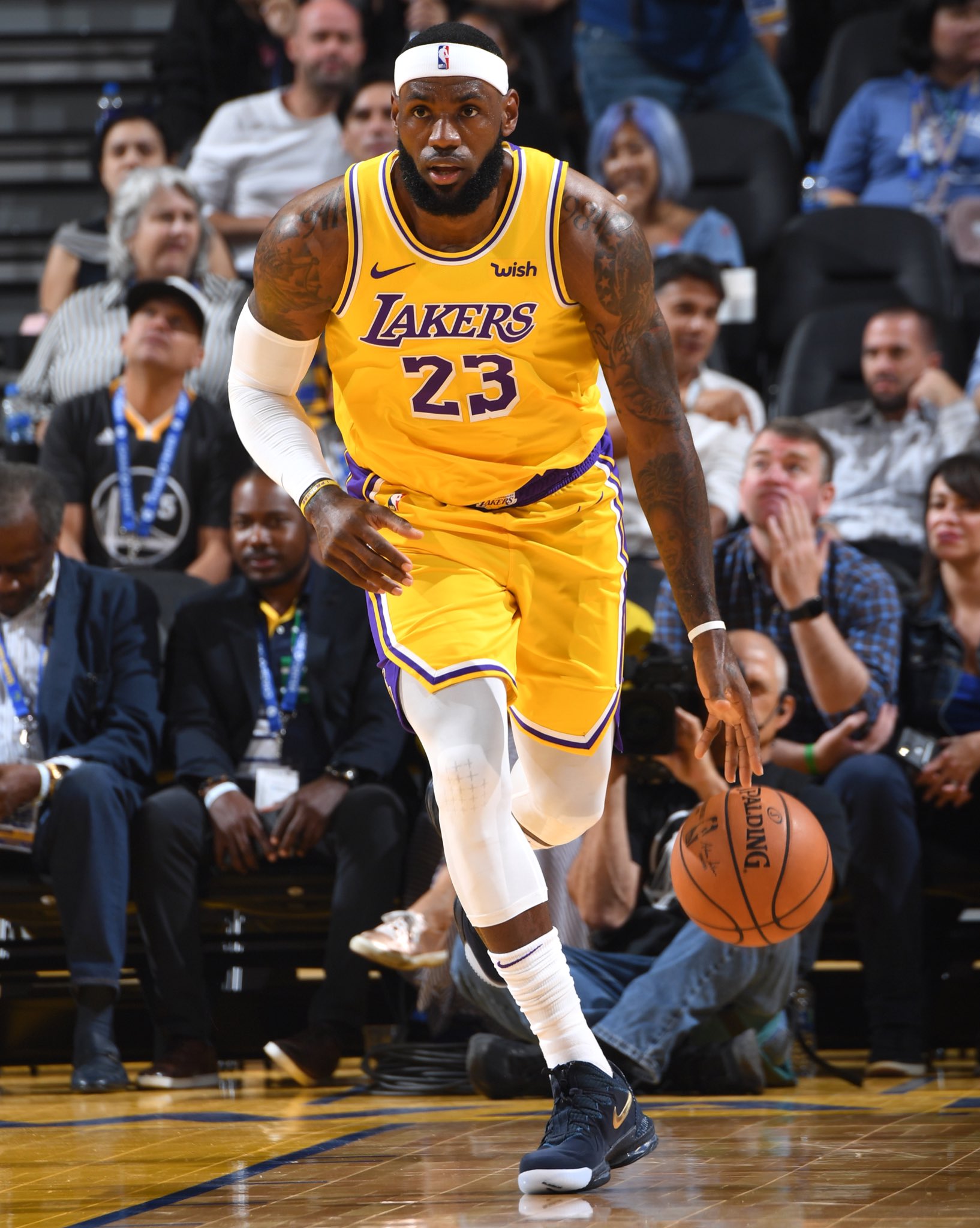 NBA KICKS on X LeBron James switches into the Nike LeBron 16 Low x Titan Agimat for game action NBAPreseason NBAKicks https t MYMLUsQa1O X