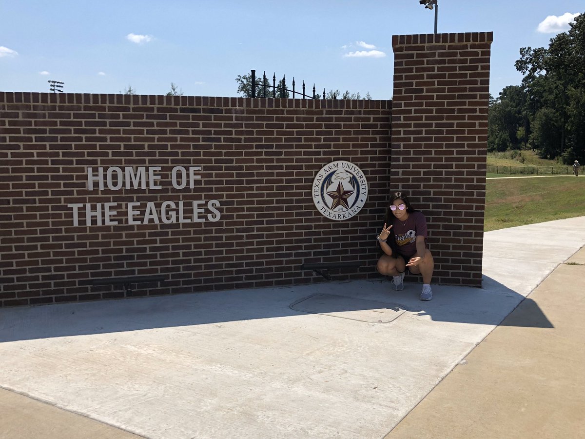RockieAcosta23's tweet photo. officially committed to Texas A&amp;M University-Texarkana!! dalé eagles!💙 @TAMUT_Athletics https://t.co/5P9q64AqUR