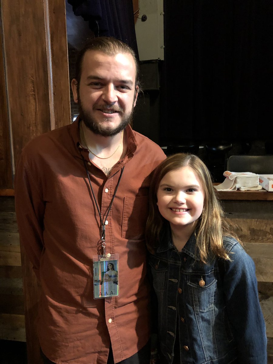 loganriley2's tweet photo. Biggest @GrayscalePA fan everrrrr!!! Love you guys!! ❤️❤️❤️ https://t.co/9lC7EXzX3g