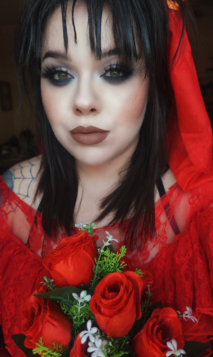 Details on my Lydia look are up on Instagram now 

IG: lunafayebeauty 🖤