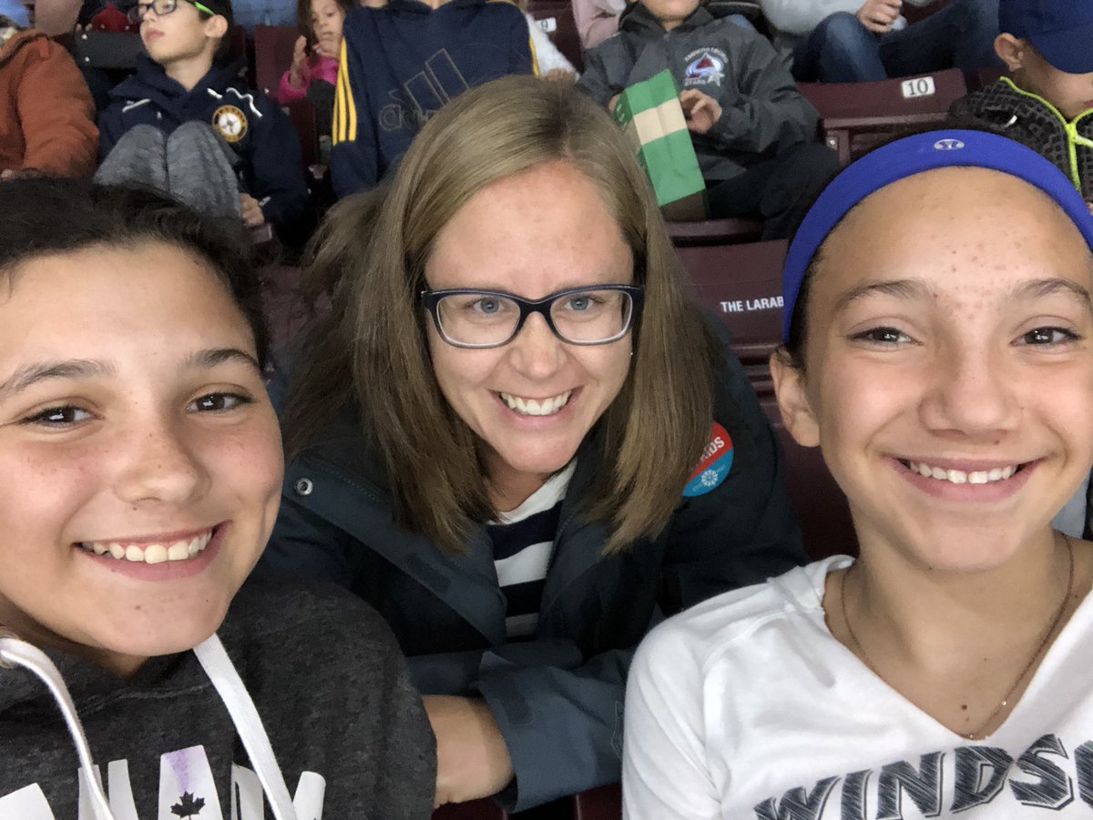 Found some Condors at the <a href="/SpitsHockey/">Windsor Spitfires</a> game tonight! Look out Spits Fans! @GilesCondors comes to sing Dec. 15!