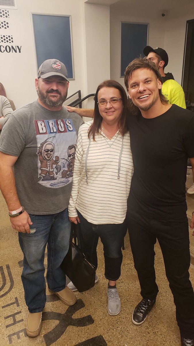 Jnix86's tweet photo. What a show,we got that wheeling feeling in Pittsburgh tonight playboy...@TheoVon ,@EdBaileyComedy and @arimannis https://t.co/0Pd4vOFMPl