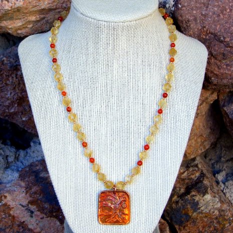 ShadowDogDesign's tweet image. Glowing #TreeofLife / #Yggdrasil #Necklace w/ Citrine &amp;amp; Carnelian! bit.ly/WorldTreeIM via @ShadowDogDesign #handmade #TreeofLifeNecklace