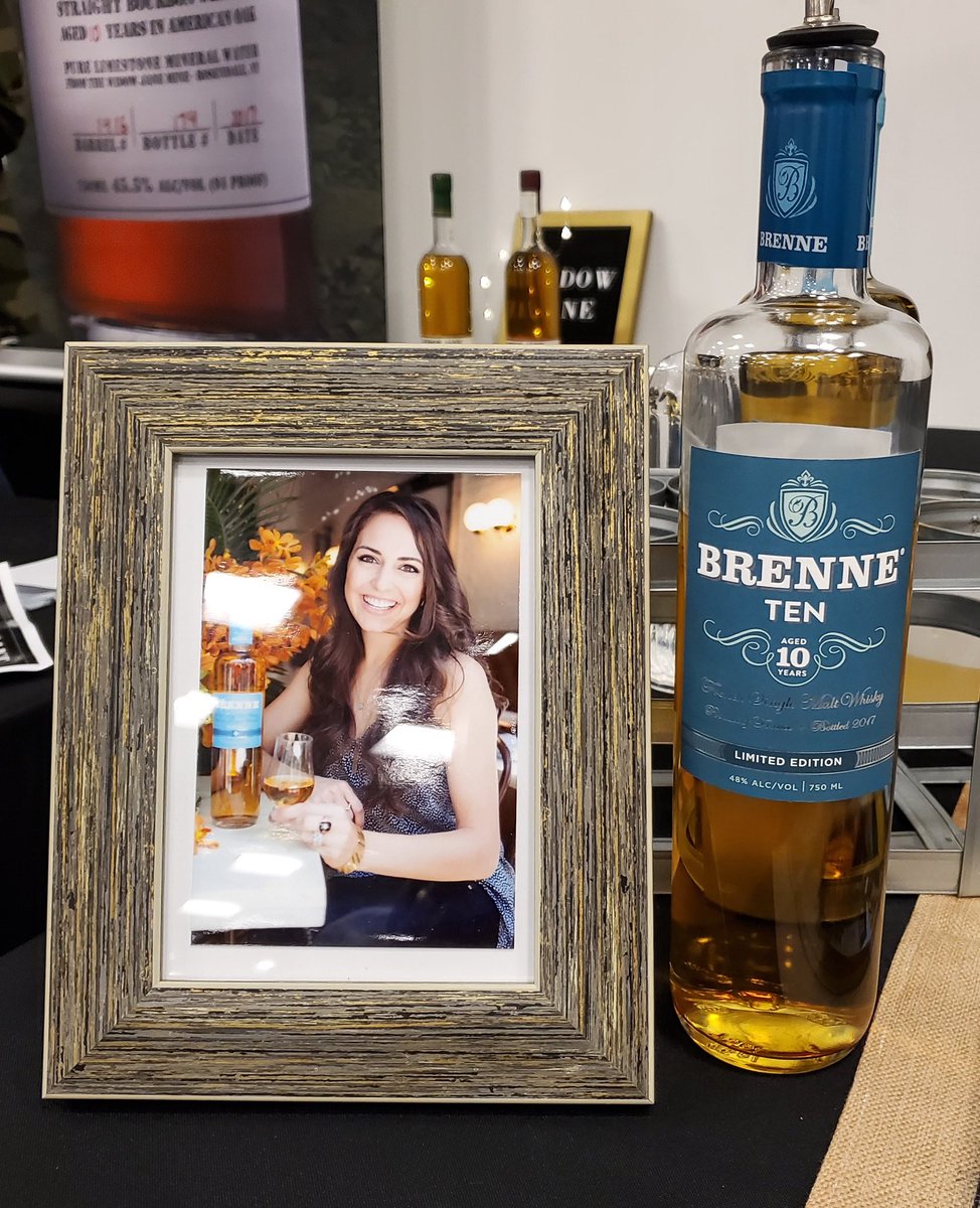 Dram_It's tweet photo. Tried the @BrenneWhisky from Franceπ¨π΅! Impressive! Aromatic with a hint of pepper. Innovative use of Limousin oak casks and Cognac casks. Thanks @allisonparc "Queen of Terroir"π₯π
@WhiskyMagFrance
@WhiskiesOTWorld
#terroir #cognac #DramIt #wowhou https://t.co/wJNbYLXMRn