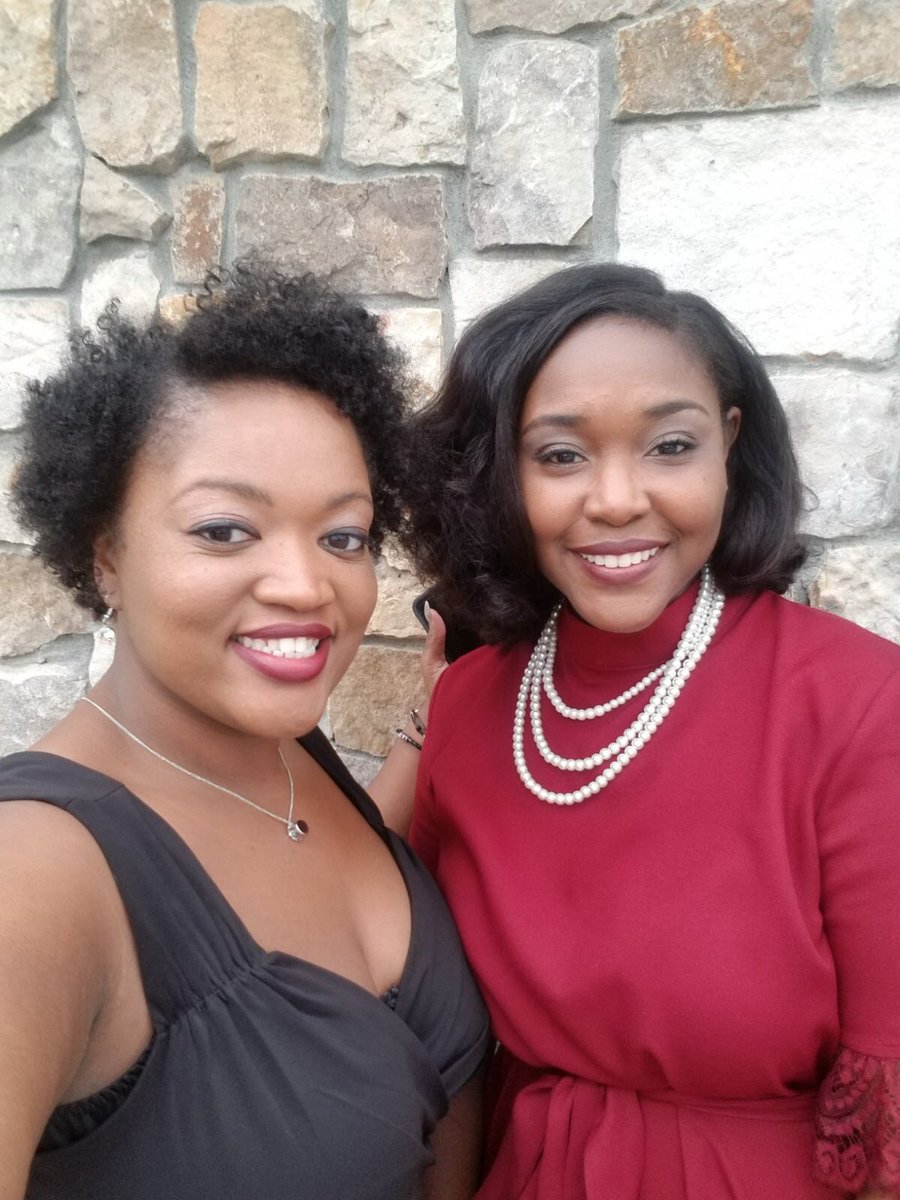 ShesRoyalty's tweet photo. Wedding #2 #thewhiteway https://t.co/GhbWtxcZoy