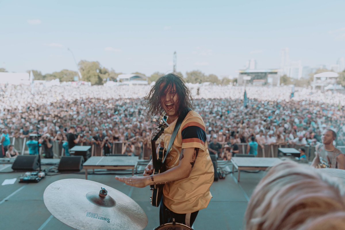 judahandthelion's tweet photo. ACL for the first time.  Unbelievable. Thank you. Be back same time next week. Xoxo. https://t.co/uhkjY6nOKr