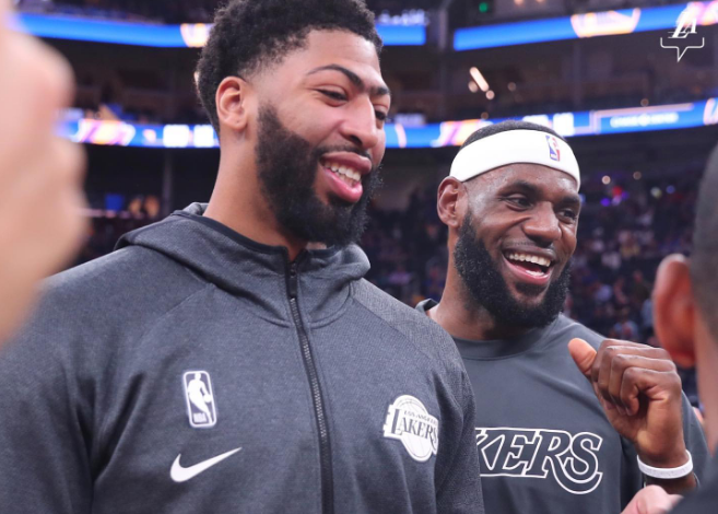 Earvin Johnson盛讚James和Davis表現：NBA其餘球隊，你們要當心了-黑特籃球-NBA新聞影音圖片分享社區