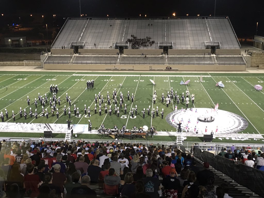 “Flourishes &amp; Meditations” is being performed by the Tom Glenn High School Band. #VRMF19