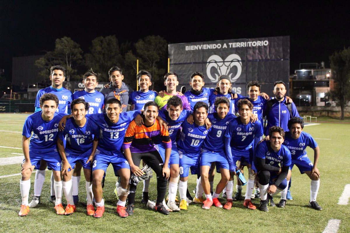 TECcampusCVA's tweet photo. Un partido de gran intensidad contra @TECcampusSLP le dio el pase a la final a nuestro equipo juvenil de Fútbol ⚽️ 2 a 1 fueron las anotaciones en #IntercampusTec #SoyTec #CampusCuerna ¡Vamos Borregos Cuerna!💙👏🏻 https://t.co/2EIW9SQmxT