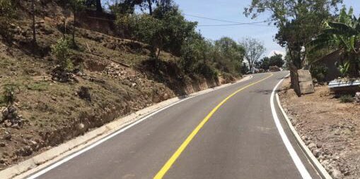 JavierTaja_'s tweet photo. En la gira por la montaña baja, el  gobernador inauguró los 24 kilómetros del camino Chilapa - Hueycantenango https://t.co/nTRmwUWdik