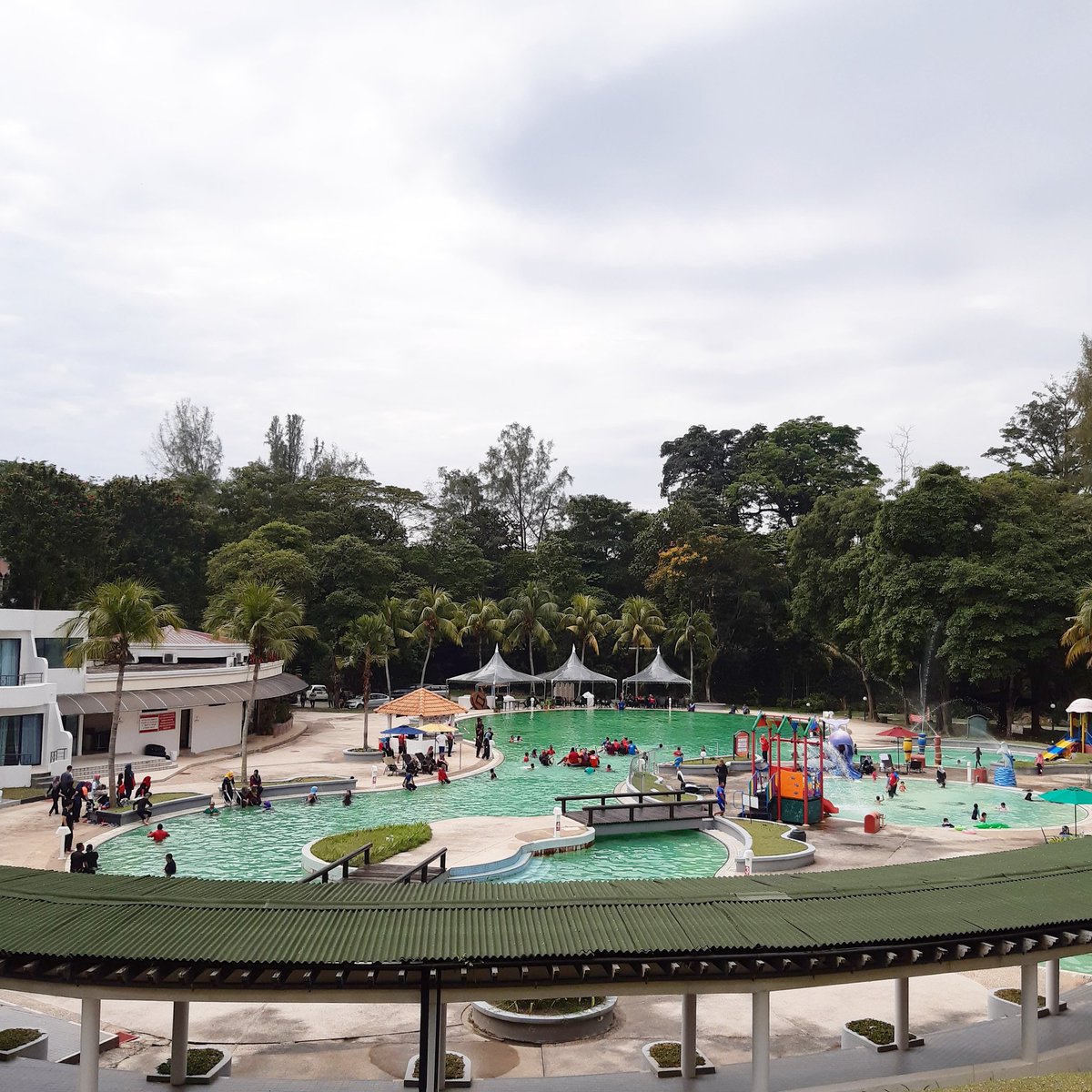 Klana Resort Seremban On Twitter Sunday Fun Day Fullhouse In Our Pool Klanaresortseremban Klanalagoon