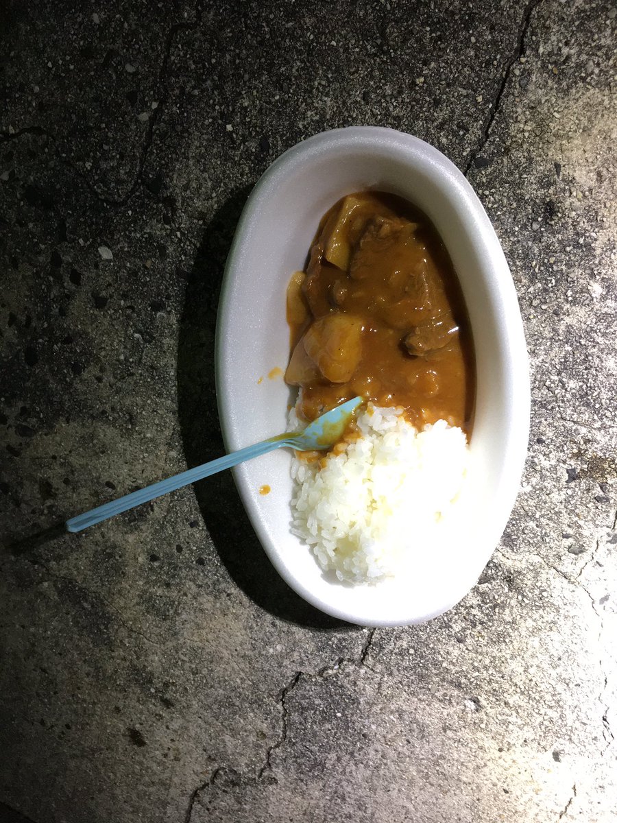 Shinyaxchon's tweet photo. 昨夜は素敵なメンバーと釣り。
ソロキャンパーが居てると釣れない時間も楽しめる♪ソロキャン始めようかなって興味が湧き始めた。
肝心の釣りは、豆3尾とアオリ2ハイ。
2杯目は少し大きかったんでよく引いてくれた♪
#モズラー
#つり電
#f_comets
#リグデザイン
#リブリブ https://t.co/FaXft10tWr