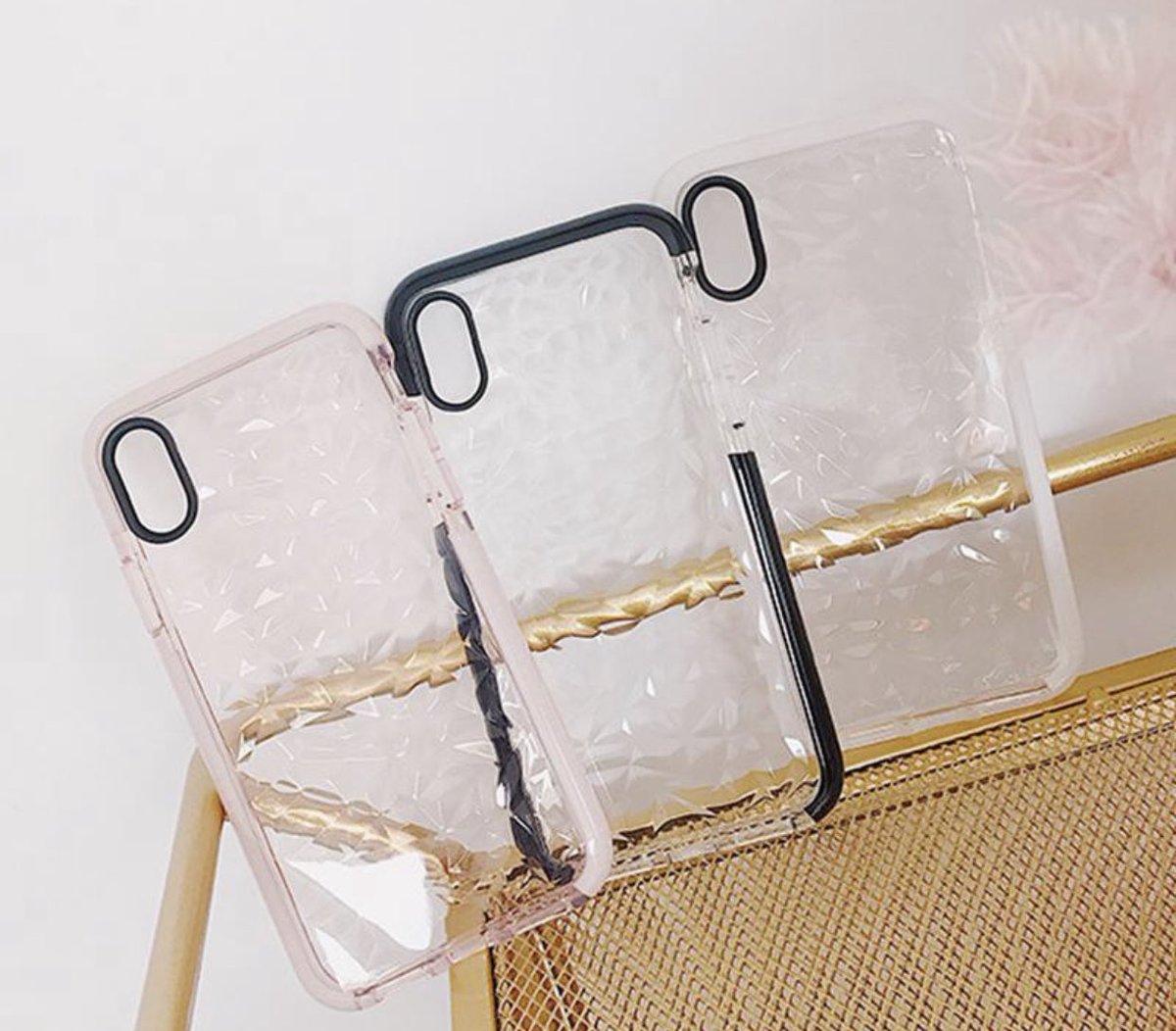 ClassicOnesShop's tweet image. Crystal Transparent Iphone case
Color: black, pink &amp;amp; white transparent
Available for iphone: 6/6s, 6+/6S+, 7/8, 7+/8+, X/XS, XR, &amp;amp; XS MAX
Price: 100 pesos
#case #caseph #casing #casingph #casetify #castifyph #iphone #iphoneh #apple #appleph #twitter #twitterph