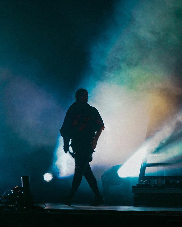 Michael5SOS's tweet image. thanks for all the love on this tour. we love you more tho. 💚