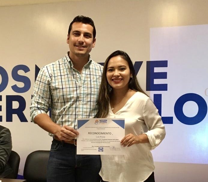 ajuvenilsonora's tweet photo. Esta tarde realizamos el segundo foro #LosJóvenesTenemosOtrosDatos en esta ocasión en el @cdmpanhmo ¡Muchas gracias @LuisRivera_Mex y @marcoavag por su colaboración! https://t.co/2WxcGkj2JG