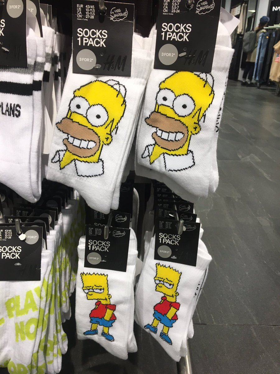 Simpsonsfanclubjapan 渋谷h Mの4階men Sにシンプソンズのロンtと靴下発見 レディースには見当たらなかったです シンプソンズ Simpsons Simpsonsfanclubjapan 渋谷h Mの4階men Sにシンプソンズのロンtと靴下発見 レディースには見当たらなかったです シンプソンズ Simpsons