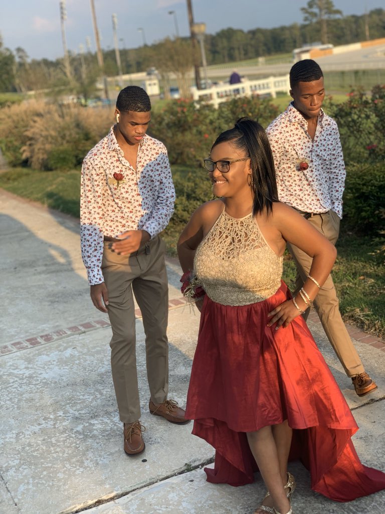 theOGtaughtyou's tweet photo. my miracle baby 😭, doctors said you never was gonna walk and talk but look at you now ❤️❤️❤️ #firstHomecoming #Homecoming2019 & yes she had two dates 😂🥰 https://t.co/46jba0ADgh