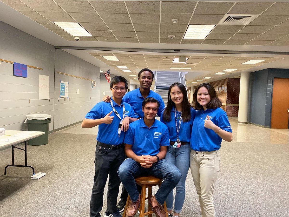 kfsatclub's tweet photo. Had a great session today at @KleinCollins! We’re honored to be on such an amazing and inspiring team :)
Let’s get #satready! 

#opportunityambassadors
@ImeeElizabeth @GordonKSee @PlottKplott @TDzubin @KleinISD @OfficialSAT @MyBigFuture @mysatactprep @CollegeBoard https://t.co/odn67eXEuh