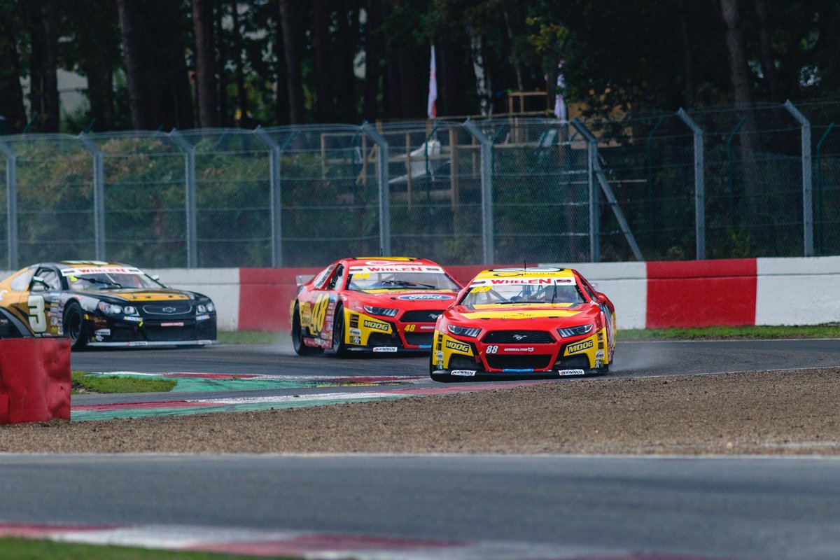 heymartysnider's tweet photo. What an impressive finish to the @EuroNASCAR season for @MyattSnider 5th in the season finale in Belgium in the rain none the less! Great way to wrap up the season for the @FordPerformance @REOfficial team! https://t.co/Iv0tb3eE8W