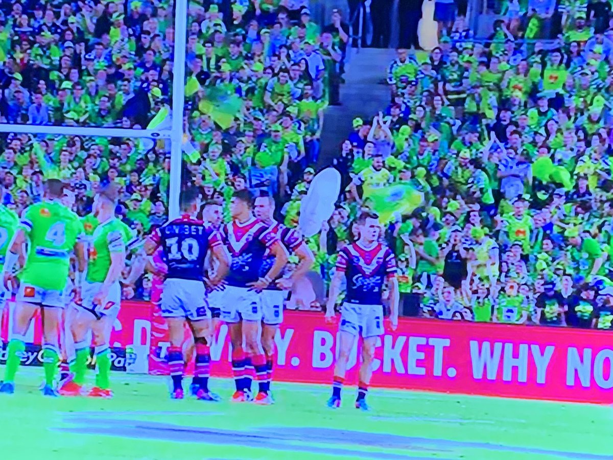 DrMelStoneham's tweet photo. This is what my kids are seeing during @NRL grand final. A whole lot of unhealthy food &amp; drink products #cleanupsport #dunkthejunk @PHAIWA @HealthwayWA @MelissaSweetDr @OPCAustralia @NRLonNine @RaidersCanberra @sydneyroosters https://t.co/hsXcDW2crK