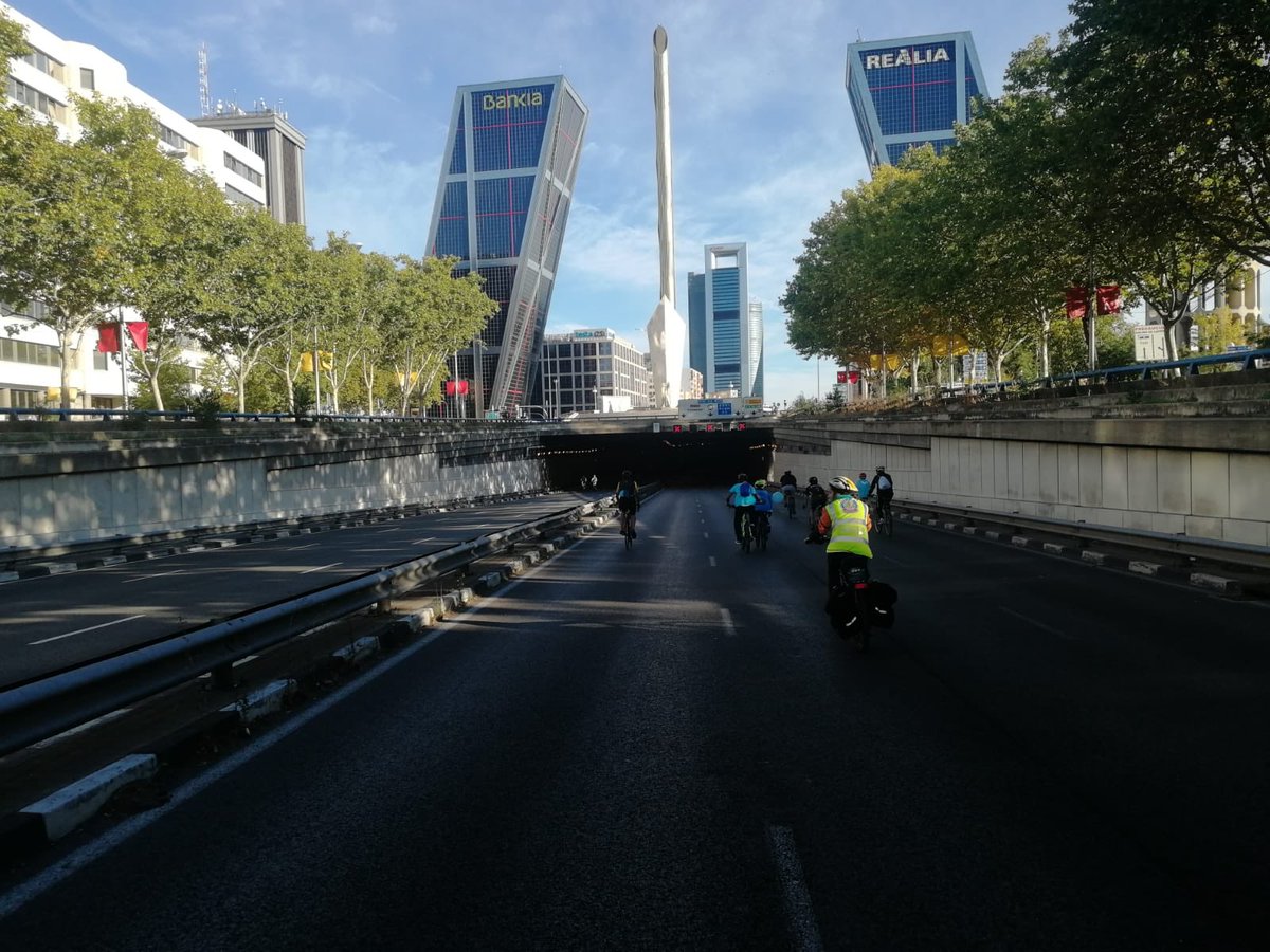 <a href="/FiestadelaBici/">Fiesta de la Bici</a> Muy contentos de compartir con vosotros este día. Desplegados por todo el recorrido para estar cerca de los ciclistas.