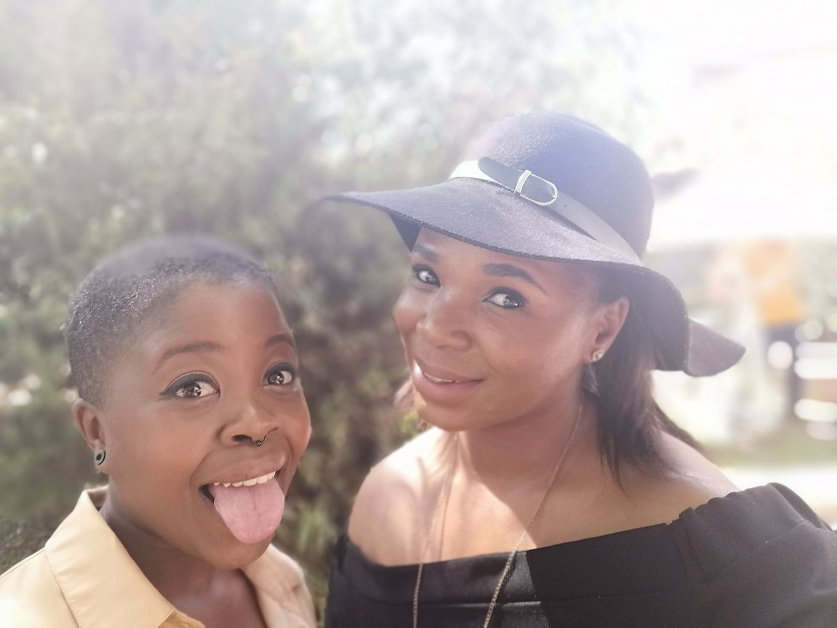 itsladyvera's tweet photo. Yesterday was the epitome of class and elegance under the sun. Made a lot of new friends while sipping on some of the best #wine and #MCC South Africa has to offer. Definitely worth a visit again next year #Steenberggardenparty #livesteenberg #DiscoverSteenberg #winesnob https://t.co/th8RsIiSnE