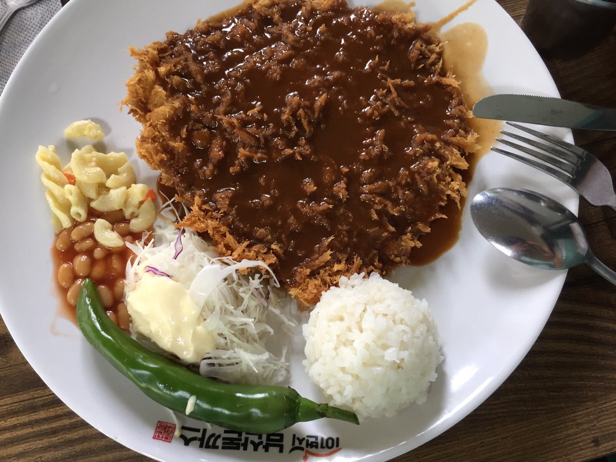 ashwonlee's tweet photo. #남산맛집 #무한도전남산돈까스
#101번지남산돈까스 #남산돈까스
#왕돈까스 #생선까스 https://t.co/0t8aO5XxOt