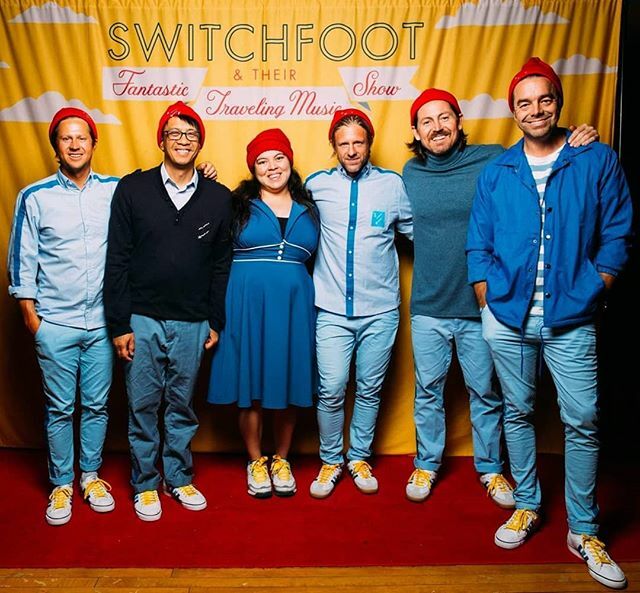 tiffnic06's tweet photo. #switchfoot #Wabash #indiana #FantasticTravelingMusicShow #SwitchfootAndMe https://t.co/biHq7WRcu8 https://t.co/KXx9NWXZyC