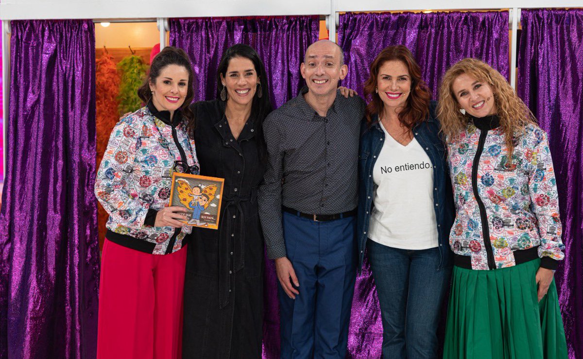 ¡Nos encantó tenerte con nosotras <a href="/christianysla/">Christian Ysla</a>! 👏🏼 La risa si que cura el alma. ¡Buenas noches a todos! #MeRioCuando