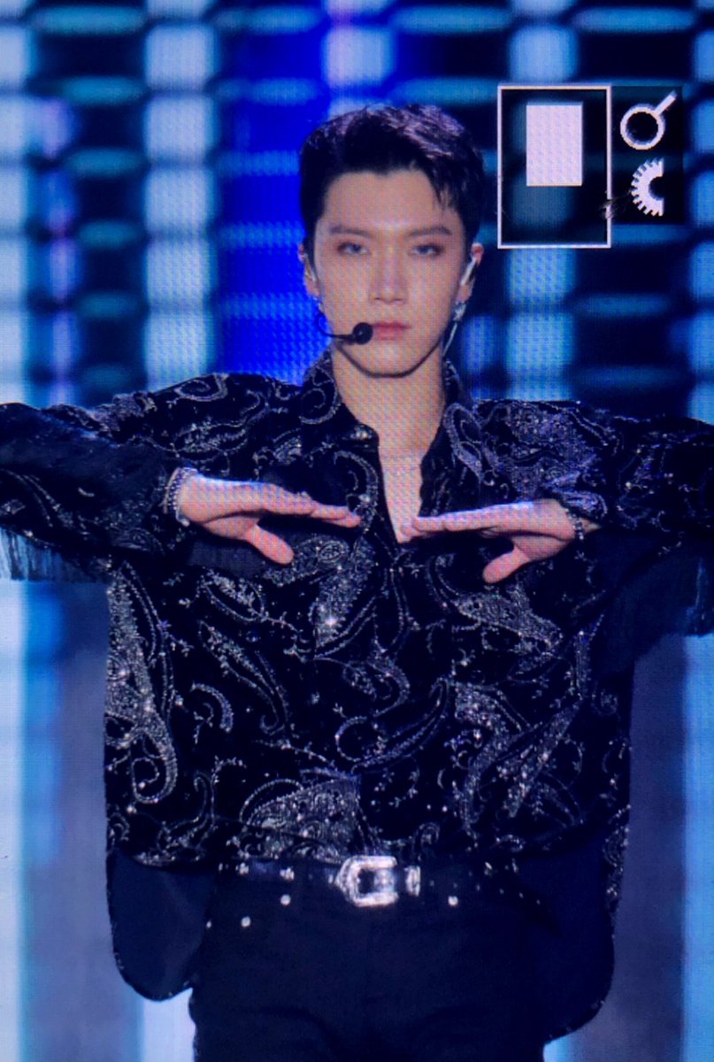 Sentimentalfly's tweet image. 05/10/2019 #Ten #SuperM #SuperM_TEN_inHollywood